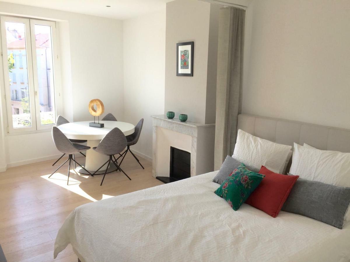 Bright & Modern Apartment In The Heart Of Antibes Bagian luar foto