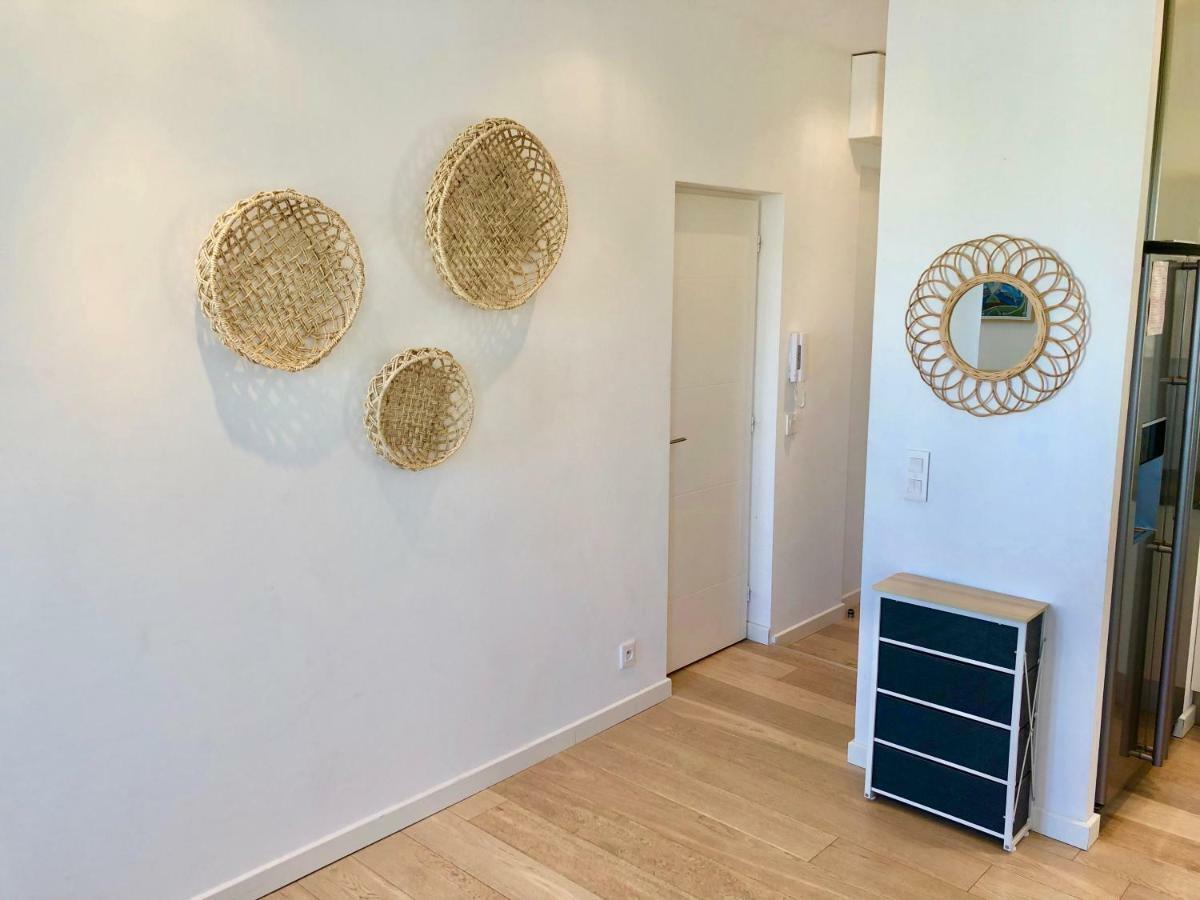 Bright & Modern Apartment In The Heart Of Antibes Bagian luar foto